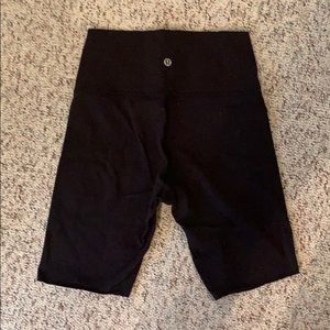 LULULEMON BIKER SHORT